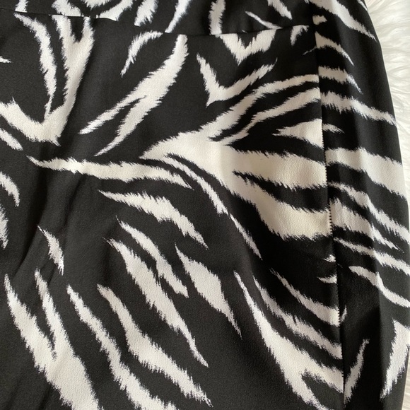Zebra print skirt mini - Picture 2 of 3